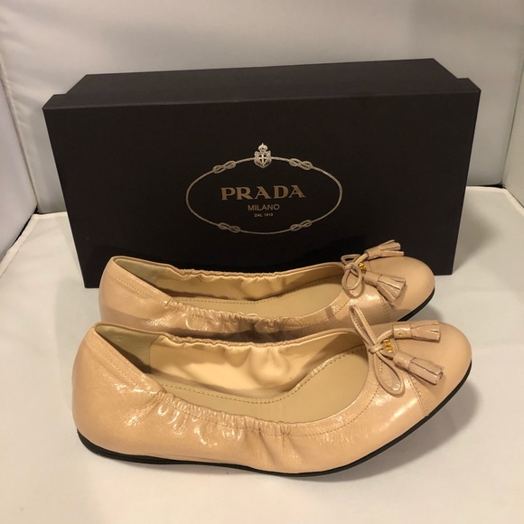 PRADA bow with tassel flats. Nude/beige color. - Picture 1 of 4